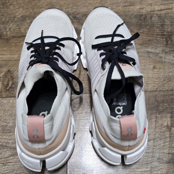 On Running Women's Sneakers in Cream with Pink Accents and Black Laces - Picture 10 of 11